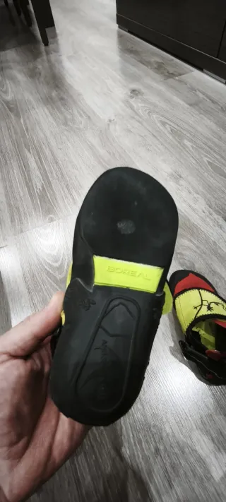 Pues de gato niño Boreal Ninja Jr Talla 27/28