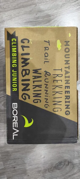 Pues de gato niño Boreal Ninja Jr Talla 27/28