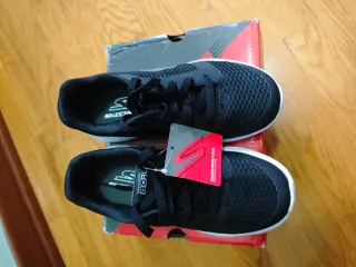 Scarpe Skechers bambino nere e bianche