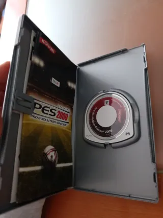 PES 2009 PSP Konami