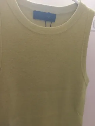 TOP PUNTO ZARA NUEVO