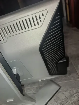 Monitor Dell 19 UltraSharp 1908FPc Ergonómico