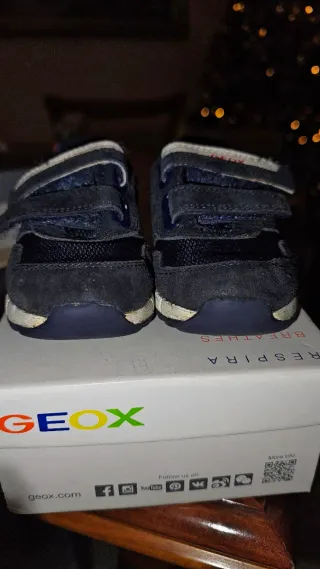 Scarpe bimbo Diadora blu velVendo scarpe per bimbi