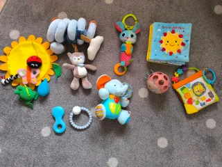 Lote juguetes bebé