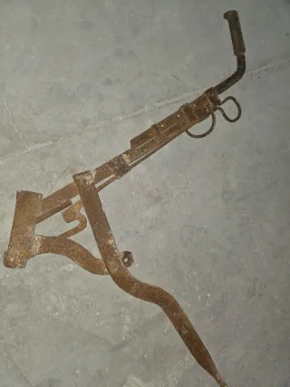 Aperos de labranza antiguos