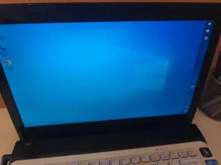 Sony Vaio Portátil Plata y Negro