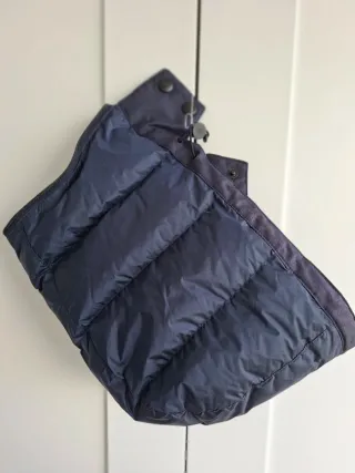 Cazadora acolchada Massimo Dutti azul con capucha