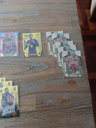 Cartas raras Adrenalyn XL 2025/26