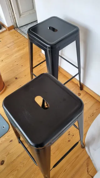 Taburetes (2) altos acero | Bar stools (2)