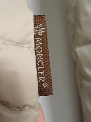 Moncler Vintage Archive - Giubbotto Beige Vintage