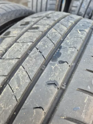 4 NEUMÁTICOS KUMHO 215/60 R17 96H