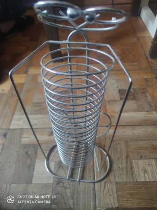 Organizador de CDs metálico