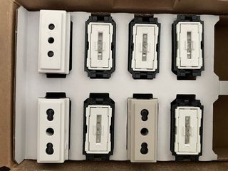 Bticino Living Now - Moduli e Placche