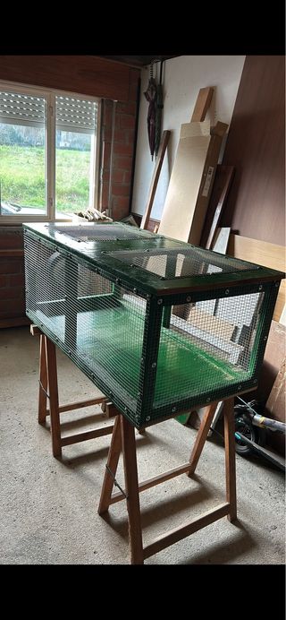 Jaula de chapa marina