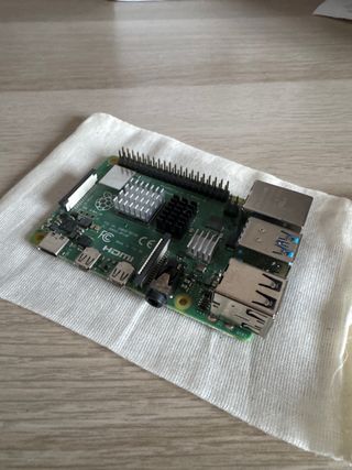 Raspberry Pi 4 4GB RAM sin usar