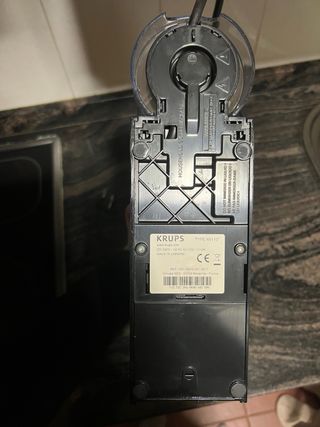 Cafetera Nespresso Essenza Krups Averiada