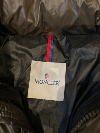 Chaqueta Moncler Marrón con Capucha