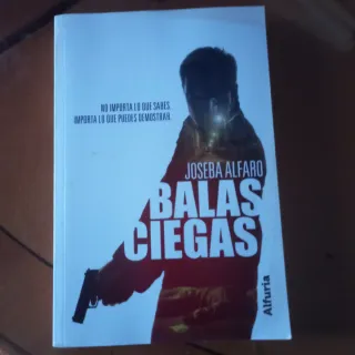 Balas ciegas Novela policiaca con misterio, cor...