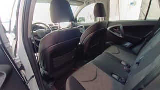 Toyota Rav4 2.2 D-4D Active 4x2