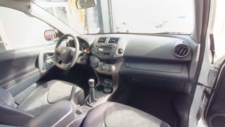 Toyota Rav4 2.2 D-4D Active 4x2