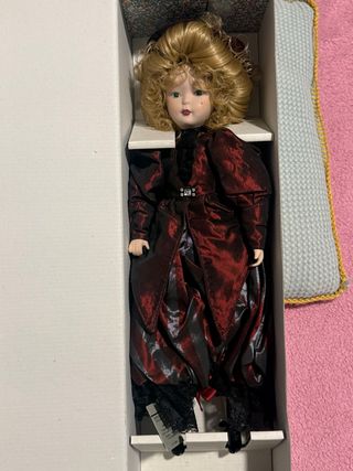 Muñeca de porcelana - Nueva