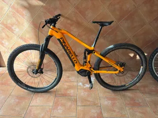 Bicicleta Pinarello Naranja