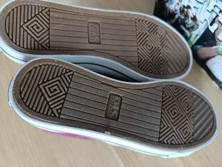 Zapatillas British Knights rojas