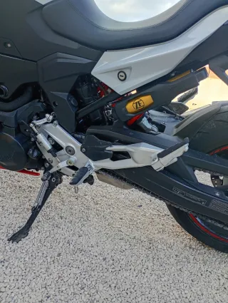 BMW F900R 2020 solo está semana 6300 algo negociab