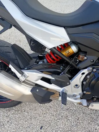 BMW F900R 2020 solo está semana 6300 algo negociab