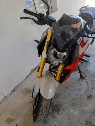 BMW F900R 2020 solo está semana 6300 algo negociab