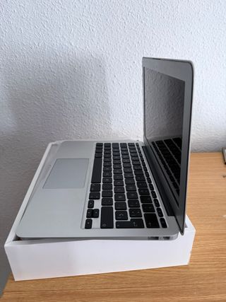 MacBook Air 11’’ intel SSD geforce + ofice 2019