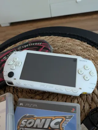 Consola PSP Blanca + Juegos