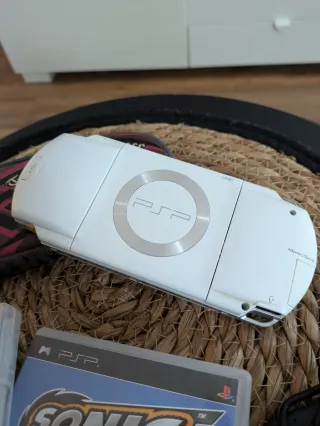 Consola PSP Blanca + Juegos