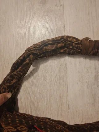 Borsa in tessuto marrone e rossa