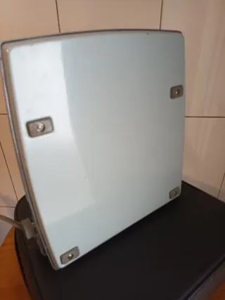 Máquina de escrever Consul President