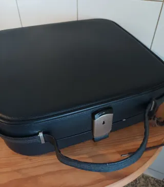 Máquina de escrever Consul President