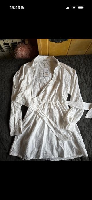 Vestido blanco Bershka