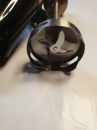 Batidora Qilive 1000w para piezas