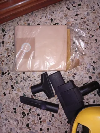 Aspirador Fagor 1200W VC 611