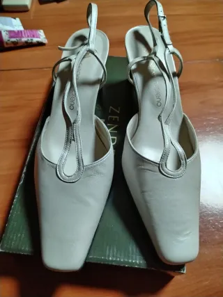 Zapatos de vestir beige talla 40salva suelas