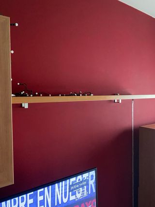 Mueble de salón madera y cristal