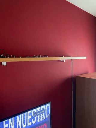 Mueble de salón madera y cristal