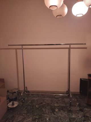 Appendiabiti in acciaio