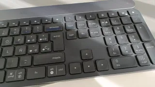Teclado Logitech Craft