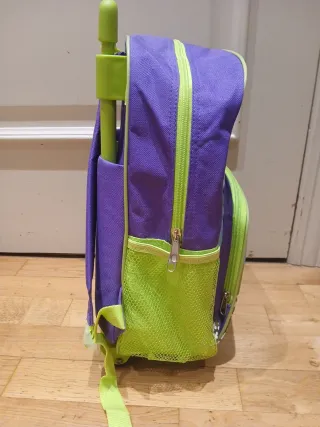 Mochila infantil con carro incorporado