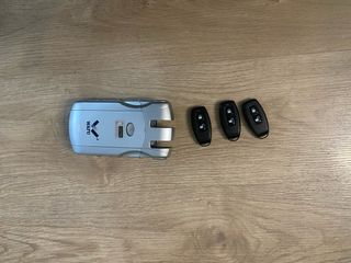 Cerradura Invisible + 3 Mandos