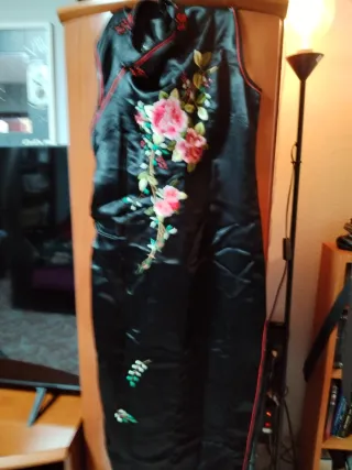 Vestido Chino Bordado Flores