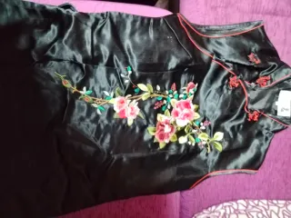 Vestido Chino Bordado Flores