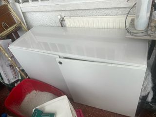 Mueble de salón blanco