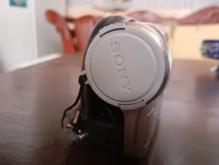 Videocámara Sony Handycam DVD 20x Zoom